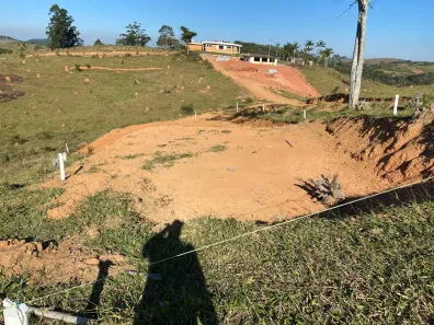 Terreno / Lote / Condomínio à venda, 600m² no , Igaratá