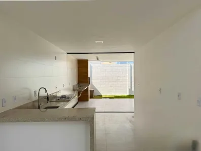 Casa de Condomínio com 3 Quartos à venda, 130m² no Zona de Expansão (Olhos D'Agua), Barra dos Coqueiros