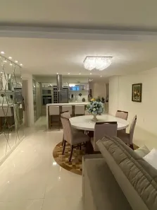 Apartamento com 4 Quartos à venda, 206m² no Meia Praia, Itapema