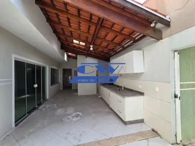 Sobrado com 3 Quartos para alugar, 120m² no Carioca, São José dos Pinhais