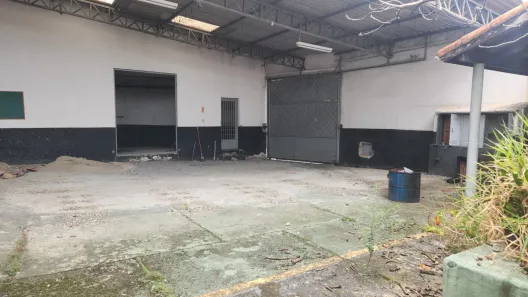 Galpão / Depósito / Armazém para alugar, 618m² no Jardim Cristina, Pindamonhangaba