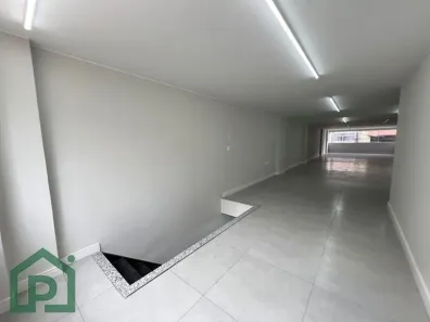 Loja / Salão / Ponto Comercial para alugar, 236m² no Centro, Nova Friburgo