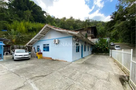 Casa com 10 Quartos à venda, 241m² no Salto do Norte, Blumenau