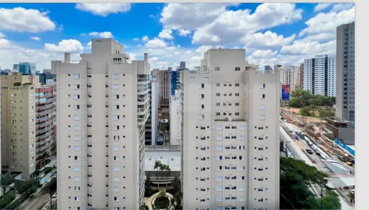 Apartamentos com depósito privativo à venda - Rua Santa Justina, São