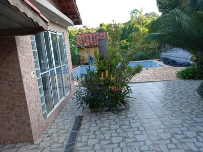 Fazenda / Sítio / Chácara com 2 Quartos à venda, 300m² no Centro, Mairinque
