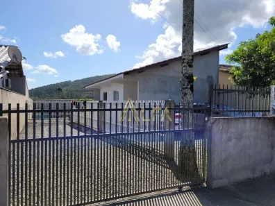 Casa com 2 Quartos à venda, 300m² no Santa Lidia, Penha