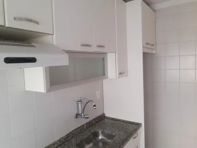Apartamento com 3 Quartos para alugar, 65m² no Jaguaribe, Osasco