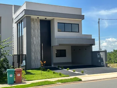 Casa de Condomínio com 4 Quartos à venda, 226m² no Jardins Capri, Senador Canedo