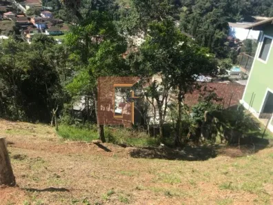 Terreno / Lote / Condomínio à venda, 675m² no Bingen, Petrópolis