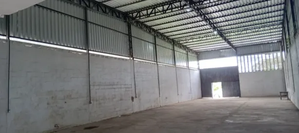 Galpão / Depósito / Armazém para alugar, 350m² no Flores, Manaus
