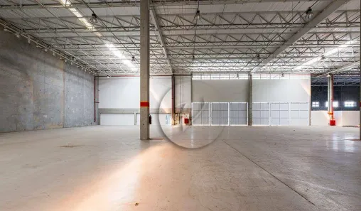 Galpão / Depósito / Armazém para alugar, 1943m² no Jardim Alvorada, Jandira
