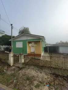 Casa com 2 Quartos para alugar, 78m² no Juscelino Kubitschek, Santa Maria