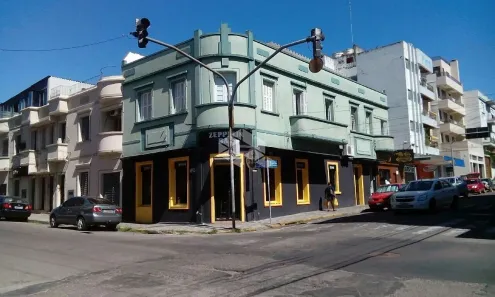Prédio Inteiro com 2 Quartos à venda, 449m² no Centro, Santa Maria