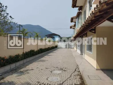 Casa de Condomínio com 3 Quartos à venda, 112m² no Cotia, Guapimirim