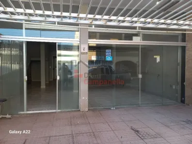 Loja / Salão / Ponto Comercial para alugar, 90m² no Centro, Pouso Alegre
