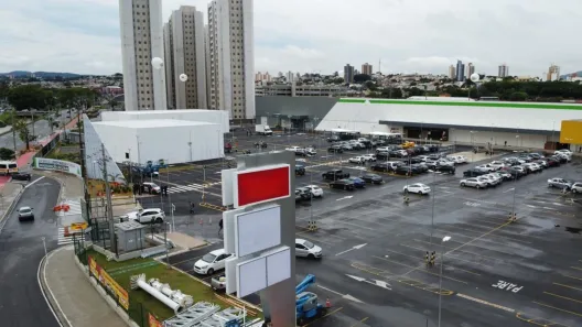 Loja / Salão / Ponto Comercial para alugar, 500m² no Ponte de São João, Jundiaí