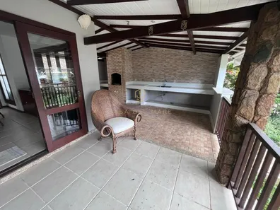 Casa de Condomínio com 5 Quartos à venda, 180m² no Ponta da Cruz, Angra dos Reis