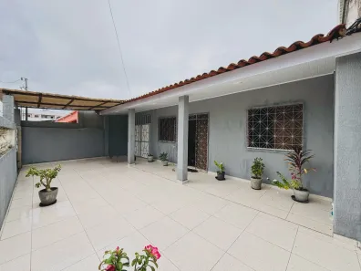 Casa com 3 Quartos à venda, 180m² no Farolândia, Aracaju
