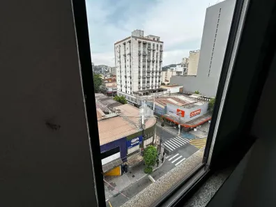 Conjunto Comercial / Sala para alugar, 40m² no Aterrado, Volta Redonda