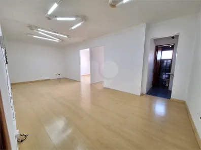 Conjunto Comercial / Sala para alugar, 50m² no Pinheirinho, Vinhedo