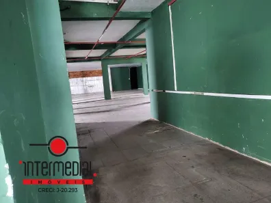 Loja / Salão / Ponto Comercial com 3 Quartos para alugar, 540m² no Águia da Castelo, Boituva