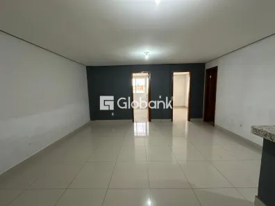 Apartamento com 2 Quartos para alugar, 50m² no Monte Alegre, Montes Claros