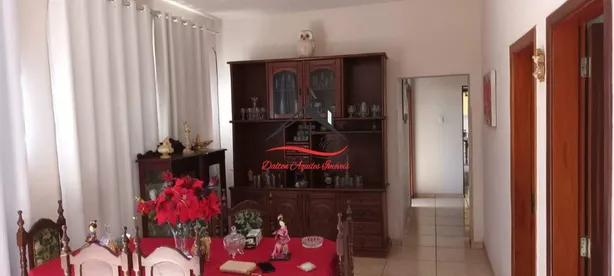 Casa com 4 Quartos para alugar, 193m² no São Pedro, Ribeirão das Neves