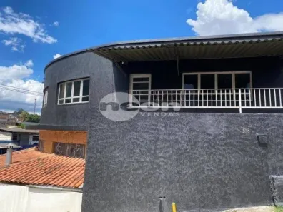 Prédio Inteiro com 3 Quartos à venda, 243m² no Conceição, Diadema
