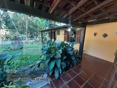 Casa de Condomínio com 3 Quartos à venda, 180m² no Centro, Guapimirim