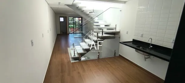 Sobrado com 3 Quartos à venda, 137m² no Parque Peruche, São Paulo