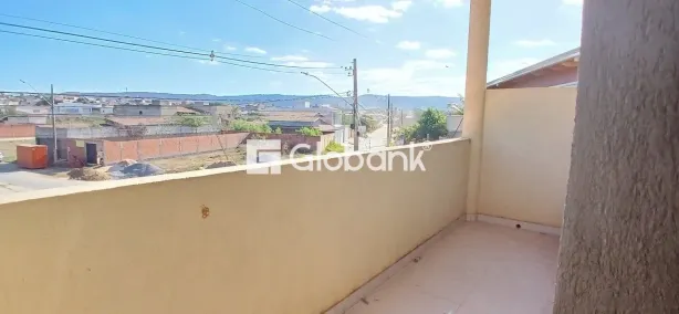 Apartamento com 3 Quartos para alugar, 115m² no Canelas, Montes Claros