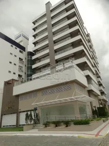 Apartamento com 2 Quartos para alugar, 74m² no Gravatá, Navegantes