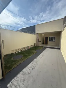 Casa com 2 Quartos à venda, 80m² no Jardim Decolores, Trindade