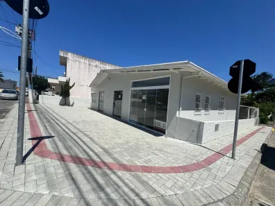 Loja / Salão / Ponto Comercial para venda ou aluguel, 278m² no Centro, Penha