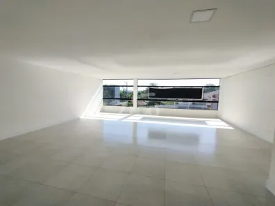 Conjunto Comercial / Sala para alugar, 55m² no Do Salto, Blumenau
