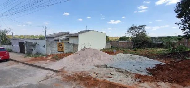 Terreno / Lote / Condomínio à venda, 360m² no Retiro do Bosque, Aparecida de Goiânia