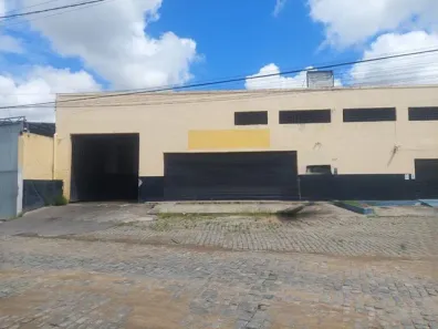 Galpão / Depósito / Armazém para venda ou aluguel, 1750m² no Parque Guarus, Campos dos Goytacazes