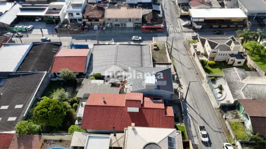 Galpão / Depósito / Armazém à venda, 600m² no Capoeiras, Florianópolis