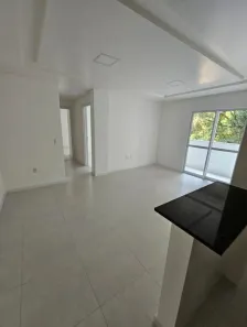 Apartamento com 2 Quartos para alugar, 70m² no Várzea do Ranchinho, Camboriú