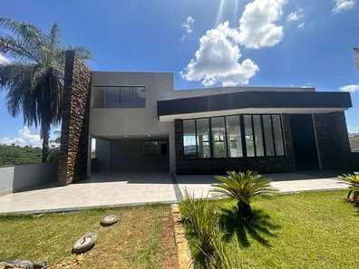 Casa de Condomínio com 4 Quartos à venda, 500m² no Condominio Gran Royalle Confins, Confins