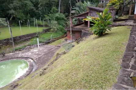 Fazenda / Sítio / Chácara com 3 Quartos à venda, 6328m² no Corujas, Guapimirim