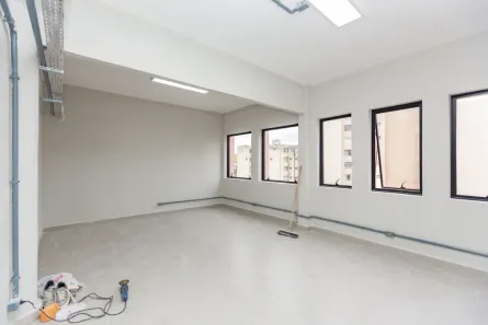 Conjunto Comercial / Sala para alugar, 26m² no Centro, Curitiba