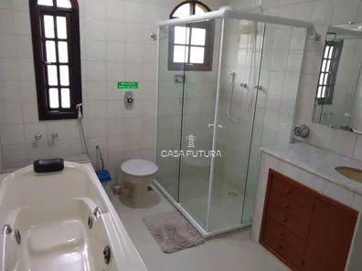 Fazenda / Sítio / Chácara com 4 Quartos à venda, 800m² no Ipiabas, Barra do Piraí