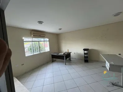 Galpão / Depósito / Armazém para venda ou aluguel, 400m² no Vila Amélia, São Sebastião