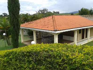 Fazenda / Sítio / Chácara com 3 Quartos à venda, 700m² no Tataúba, Caçapava