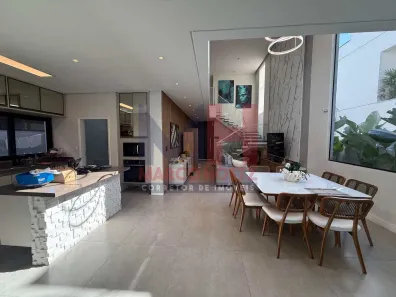 Sobrado com 5 Quartos para alugar, 310m² no Riviera, Bertioga