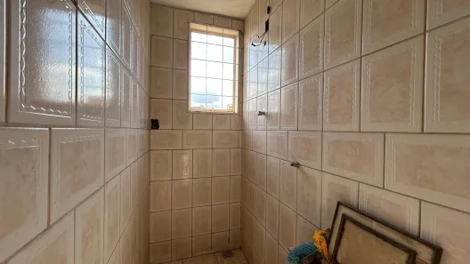 Loja / Salão / Ponto Comercial com 2 Quartos à venda, 230m² no Distrito Industrial Bandeirinhas, Betim