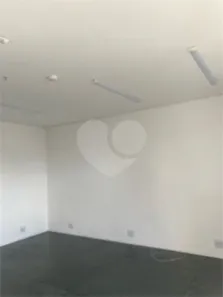 Conjunto Comercial / Sala à venda, 34m² no Vila Osasco, Osasco