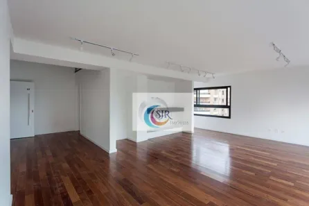 Apartamento com 3 Quartos para venda ou aluguel, 222m² no Vila Progredior, São Paulo
