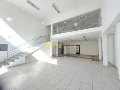 Prédio Inteiro para alugar, 375m² no Centro, Pindamonhangaba